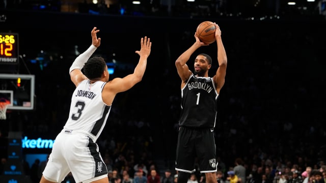 Mikal Bridges Keldon Johnson Nets